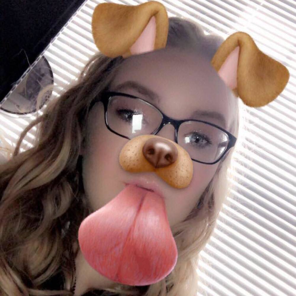 Meet your Posher, Abby